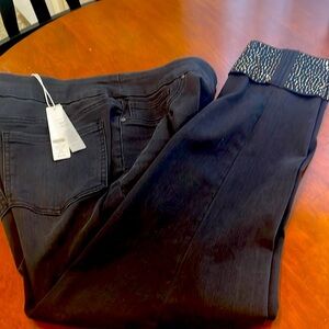 Chico’s 2 R US size 12 R  Jean Jegging